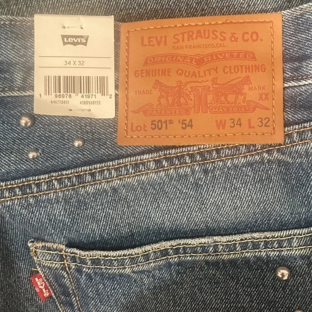 Men’s Levi’s 501 jeans